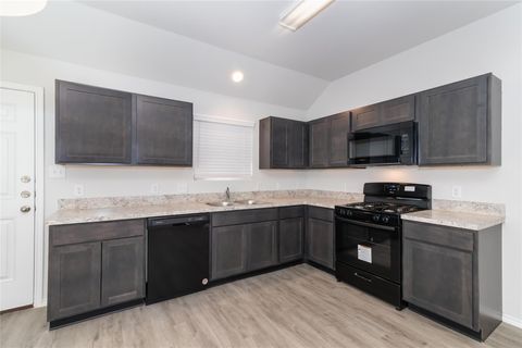 Photo of 8814 Lar-Ree Oaks Circle, Houston, TX 77028 (MLS # 75311233)