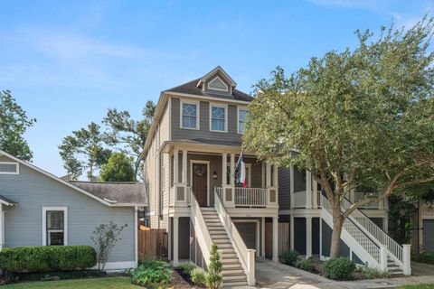 Photo of 836 E 24th Street, Houston, TX 77009 (MLS # 56154653)
