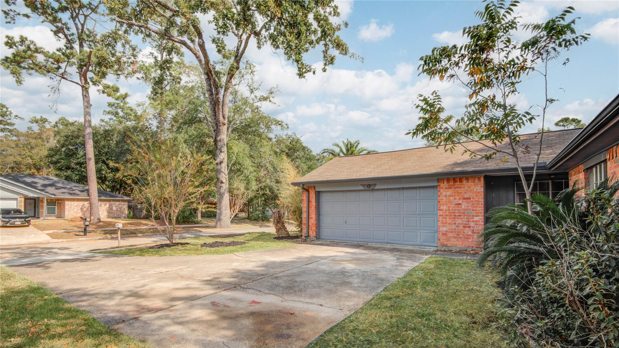 6722 Lynngate Drive