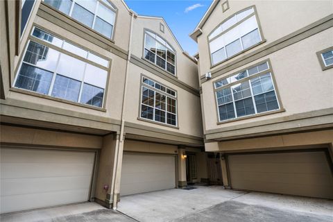 Photo of 408 Fowler Street, Houston, TX 77007 (MLS # 25368618)