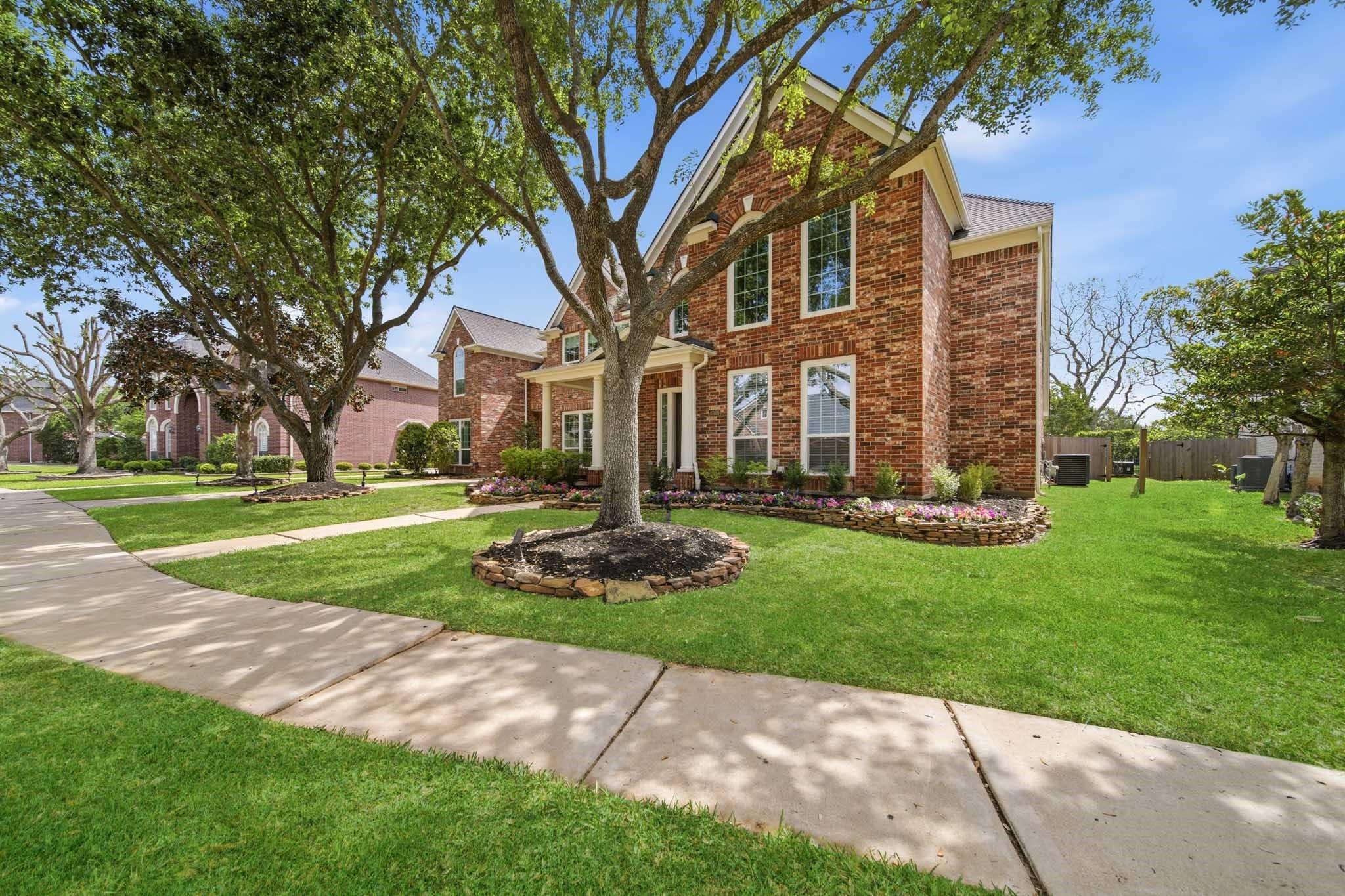 4006 Lake Athens Court