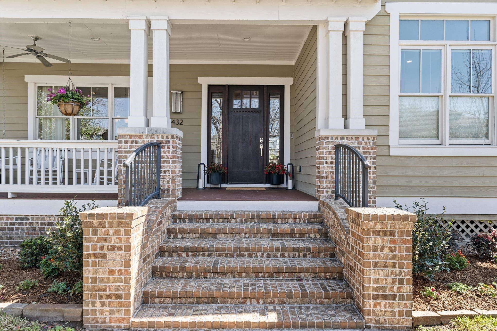 432 Arlington Street