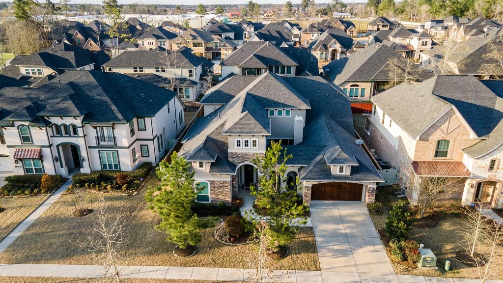 Photo of 10410 Southern Hawker, Conroe, TX 77385 (MLS # 15729987)