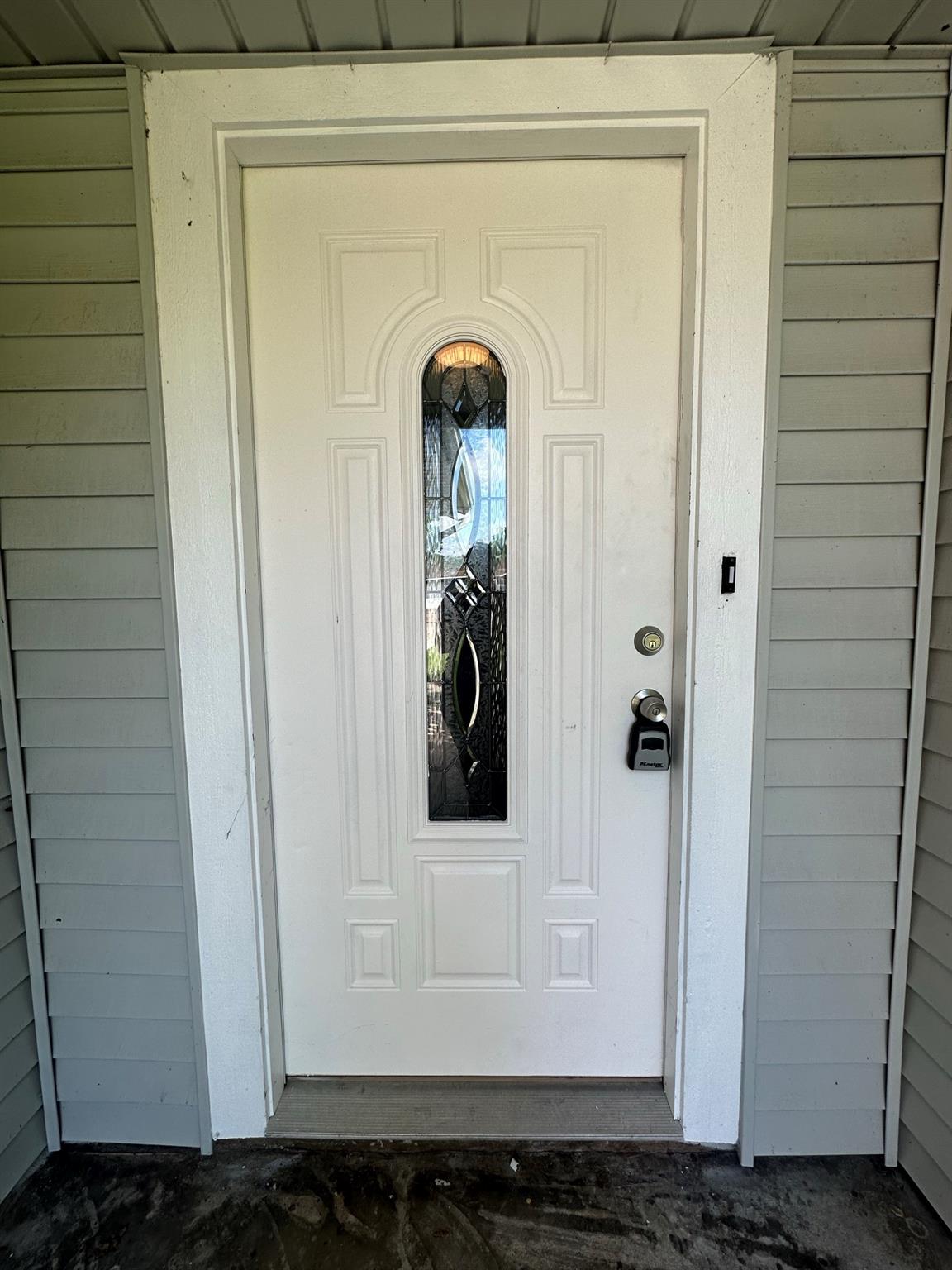 1222 Ravenscourt Drive