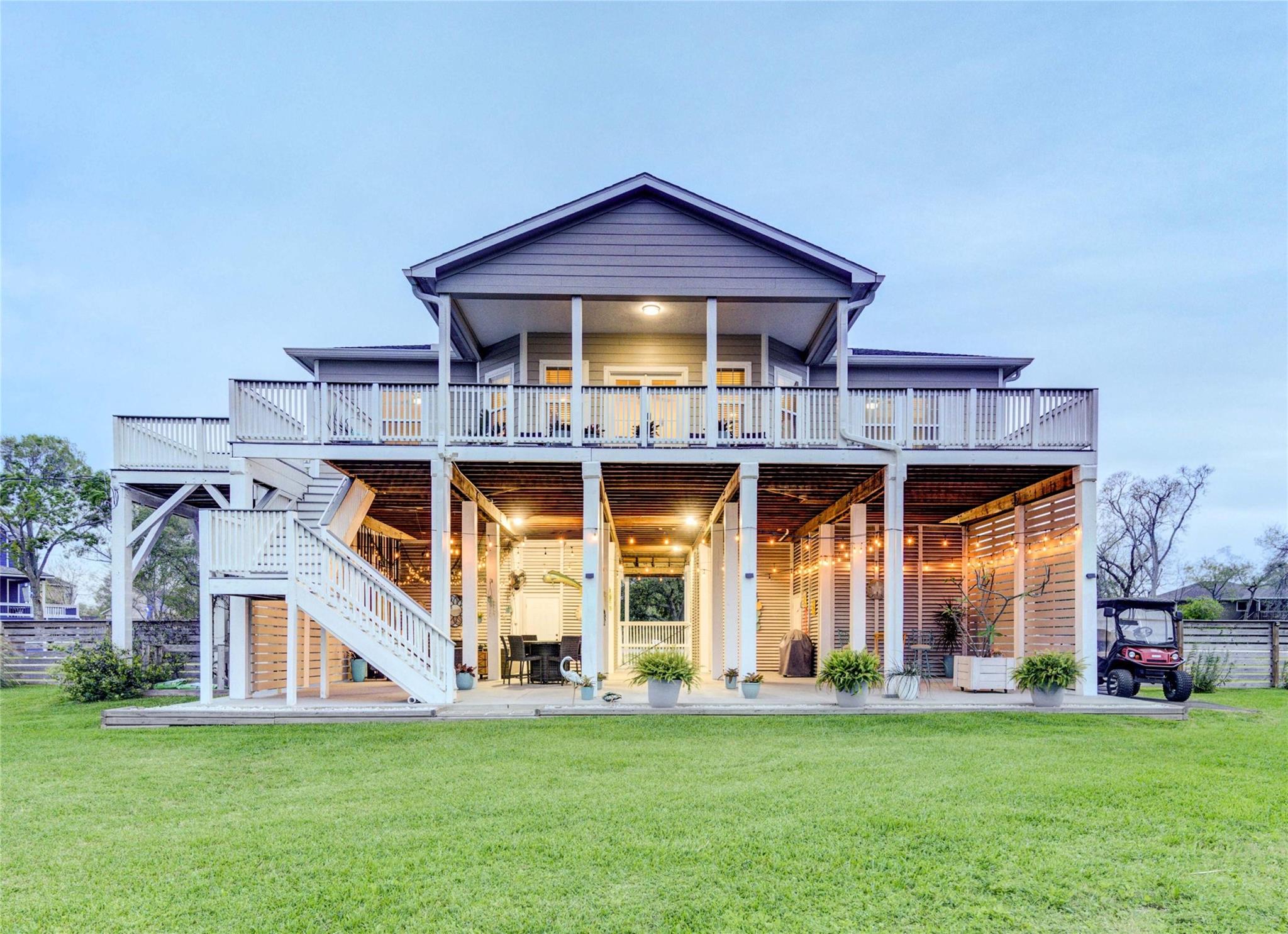4 Shore Acres Circle