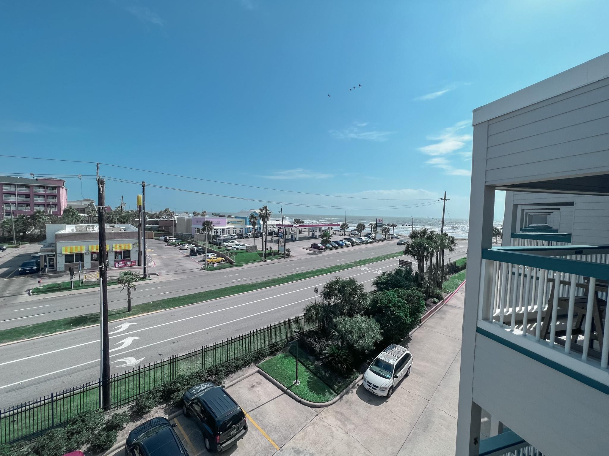 6102 Seawall Boulevard 321
