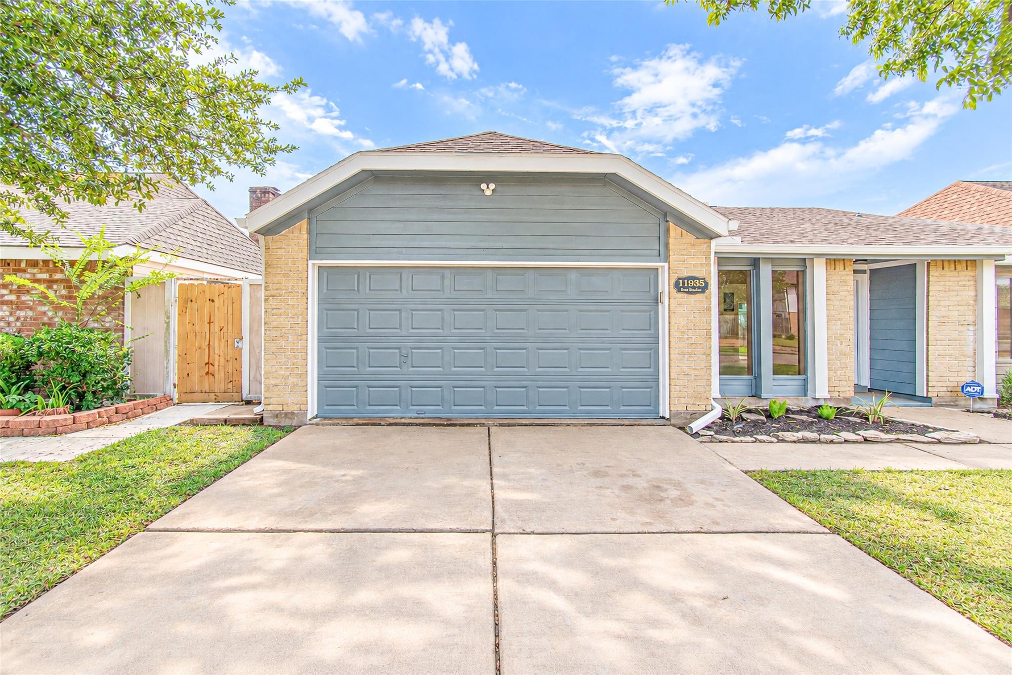 11935 River Meadow Lane