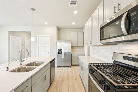 Tiny photo for 29235 Farmhouse Estates Drive, Waller, TX 77484 (MLS # 96982118)