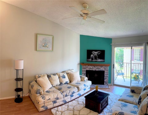 Photo of 2120 El Paseo Street #310, Houston, TX 77054 (MLS # 62552592)
