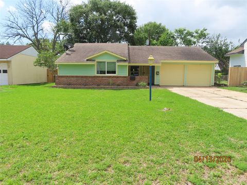 Photo of 10410 Broadstairs Street, Houston, TX 77013 (MLS # 87639416)