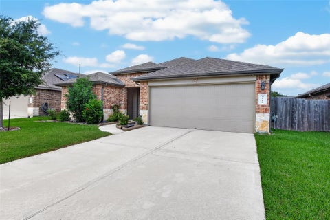 Photo of 3210 Specklebelly Drive Drive, Baytown, TX 77521 (MLS # 29467891)
