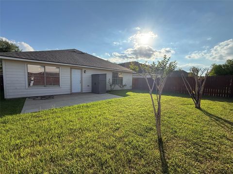 Tiny photo for 5935 Wildbriar Lane, Richmond, TX 77469 (MLS # 26516366)