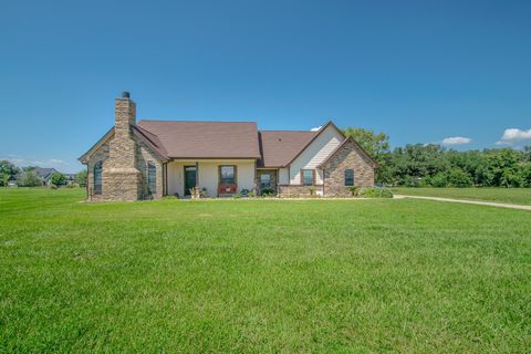 Photo of 302 Mayad Boulevard, Rosharon, TX 77583 (MLS # 59877220)