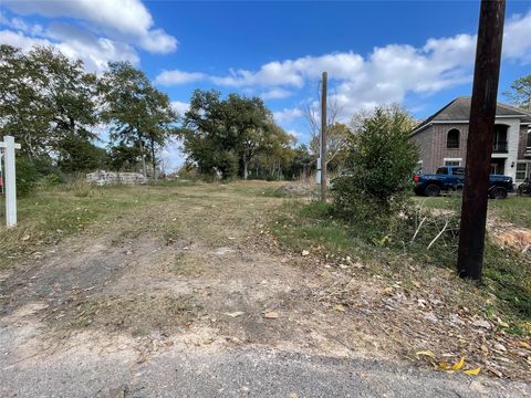 9722 Willow Street Houston TX 77088