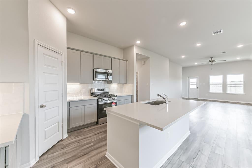 1118 Wildflower Way Drive