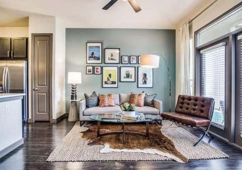 Photo of 935 N Wilcrest DR #2051, Houston, TX 77079 (MLS # 84138260)