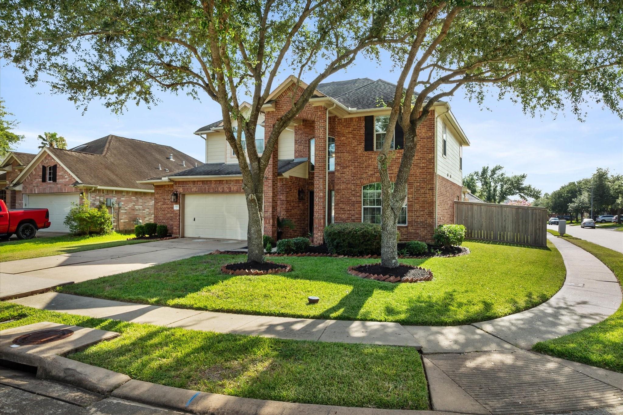 2102 Crestwind Court