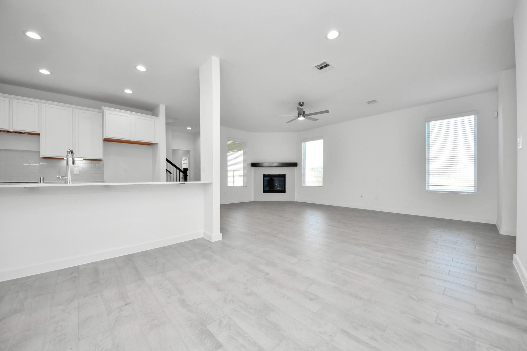 18551 Athena Flower Drive