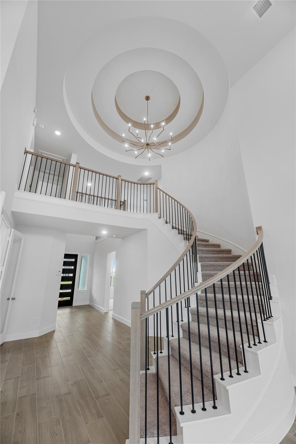 5102 Nesbit Path