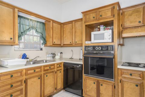 Tiny photo for 10763 Sandpiper Drive, Houston, TX 77096 (MLS # 85699889)