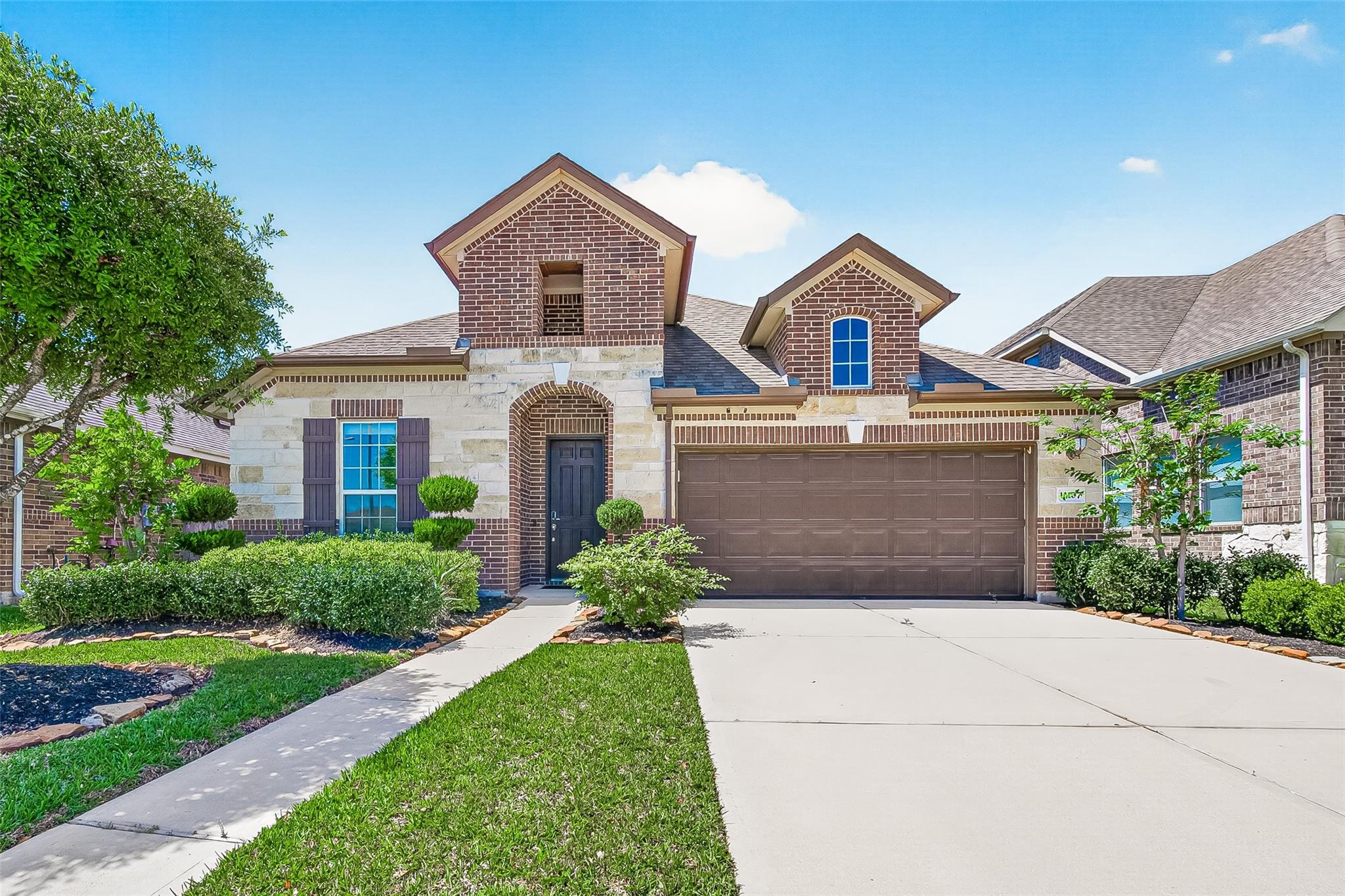 11107 Laguna Heights Lane
