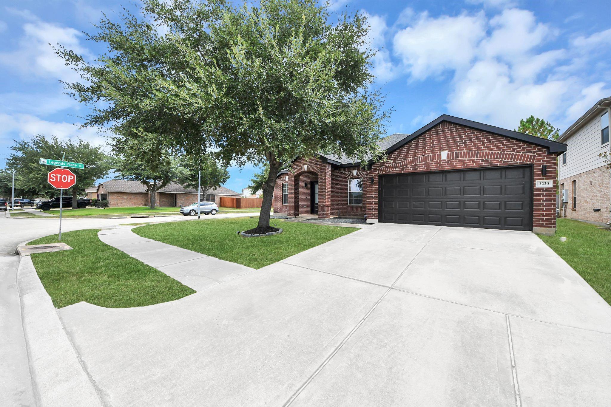 3230 Legends Creek Drive