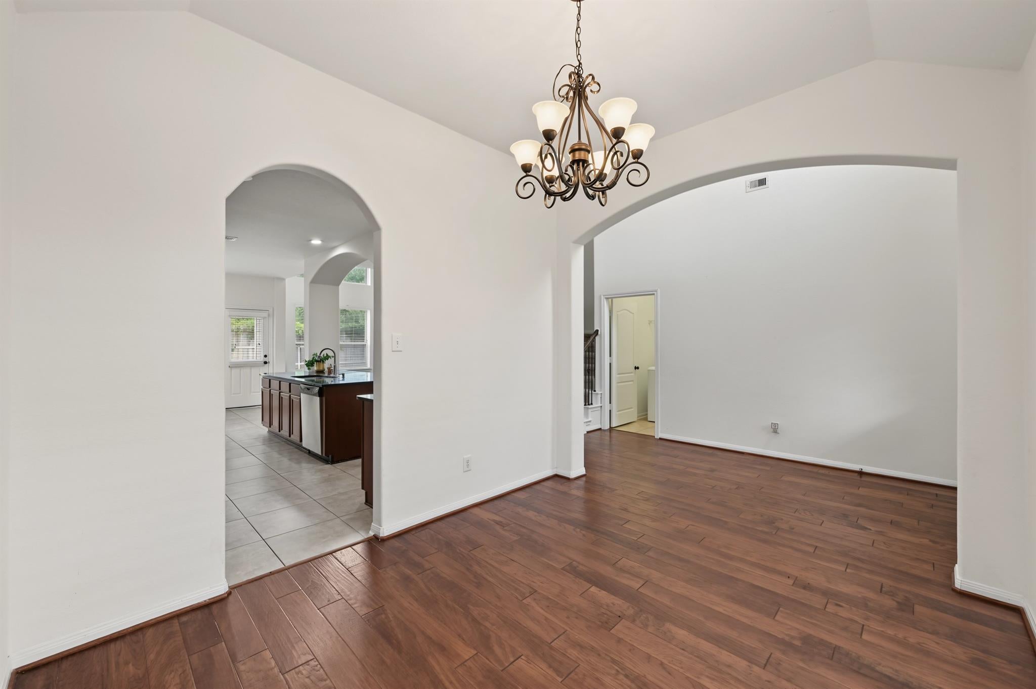 11 Sagamore Ridge Place
