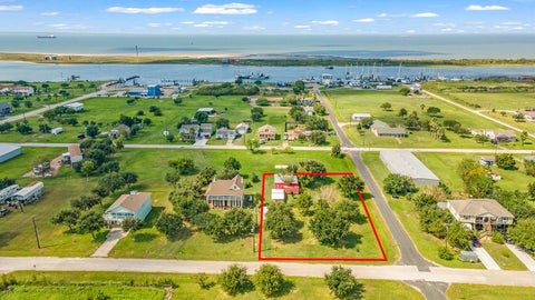 Photo of 9 Nelson Street And 9th Street, Port Bolivar, TX 77650 (MLS # 56976977)