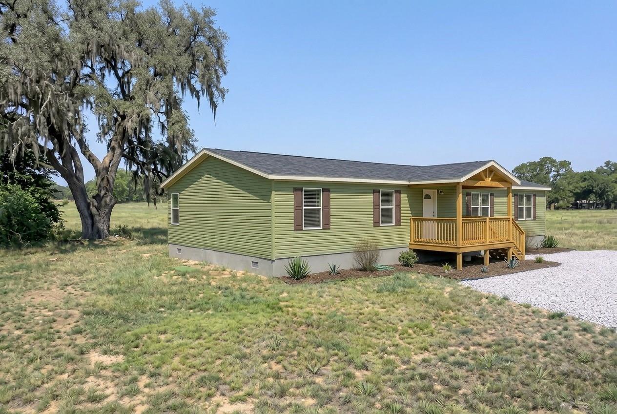 1527 County Road 428