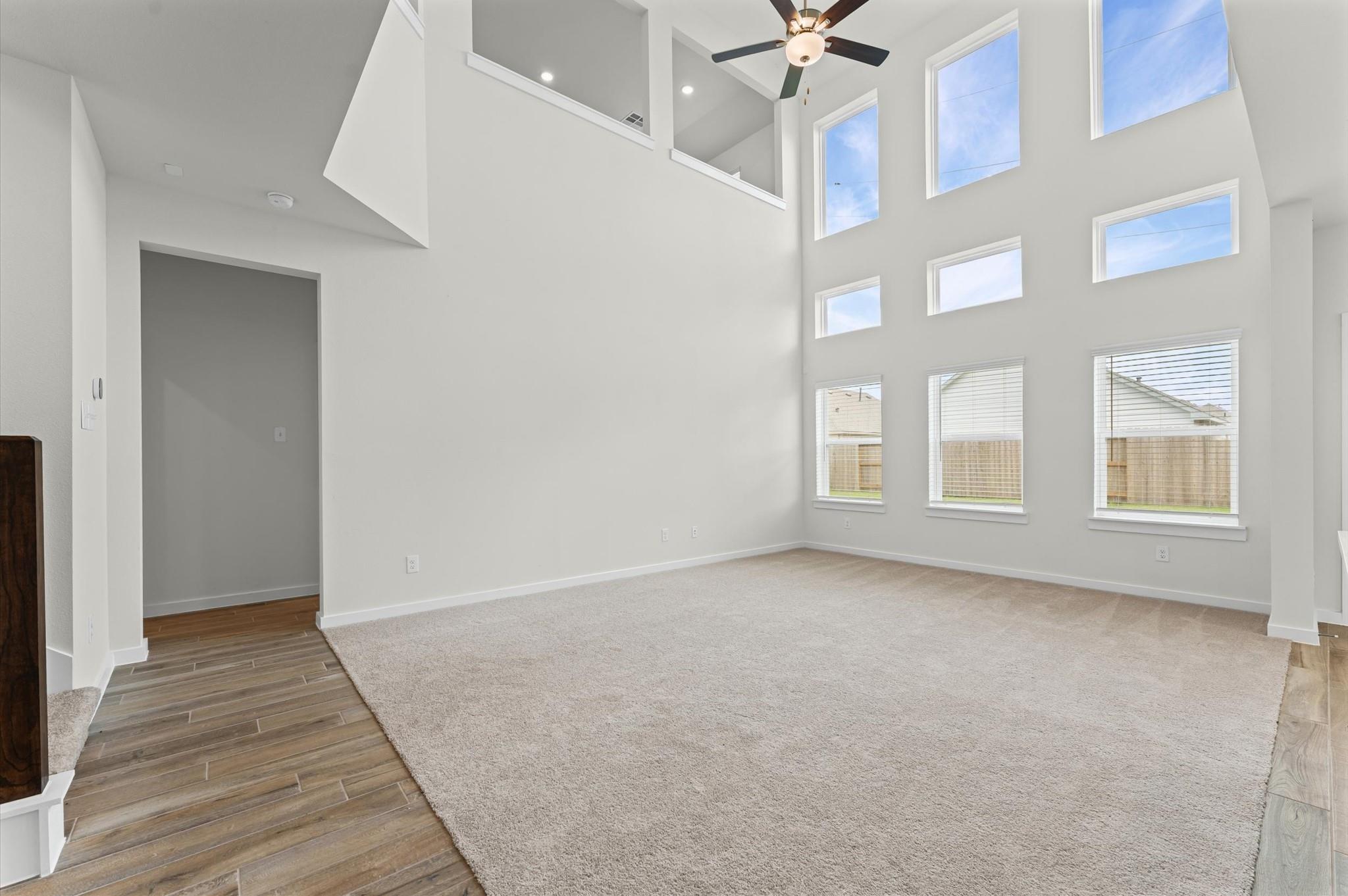 8322 Amethyst Valley Lane