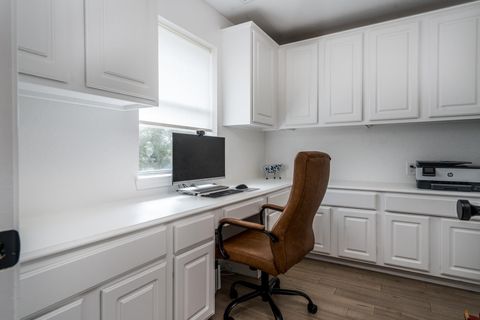 Tiny photo for 20407 Whispering Water Way, Cypress, TX 77433 (MLS # 50015218)