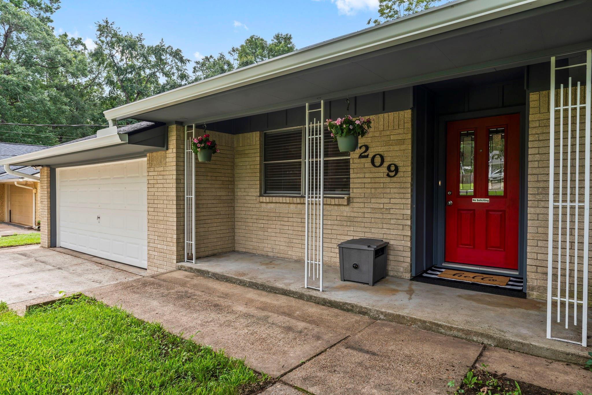 209 Summit Drive