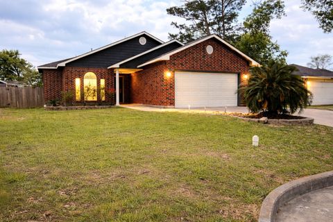 Photo of 3219 Carmel Street, Houston, TX 77091 (MLS # 30994847)