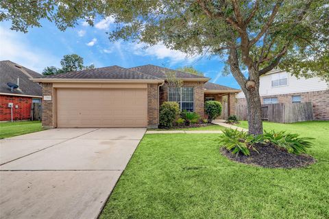 Photo of 13834 Rolling River Lane, Houston, TX 77044 (MLS # 13505187) Photo of 13834 Rolling River Lane, Houston, TX 77044 (MLS # 13505187)
