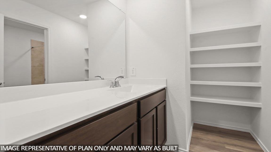 1715 Green Warbler Lane