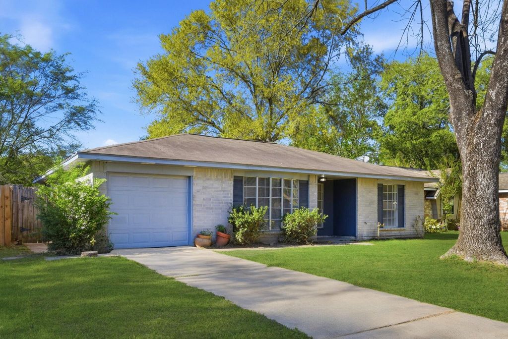 Photo of 4438 Mccleester Drive, Spring, TX 77373 (MLS # 7599847)