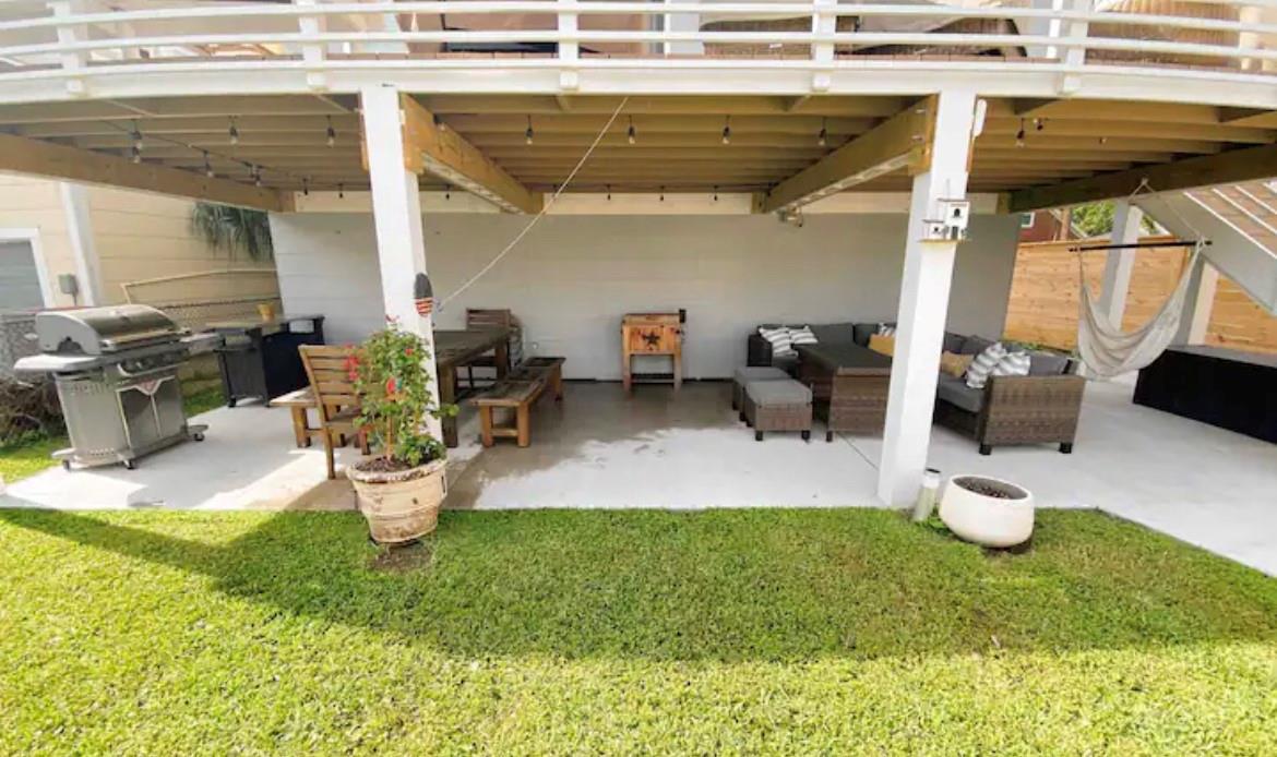 4312 Avenue O 1/2