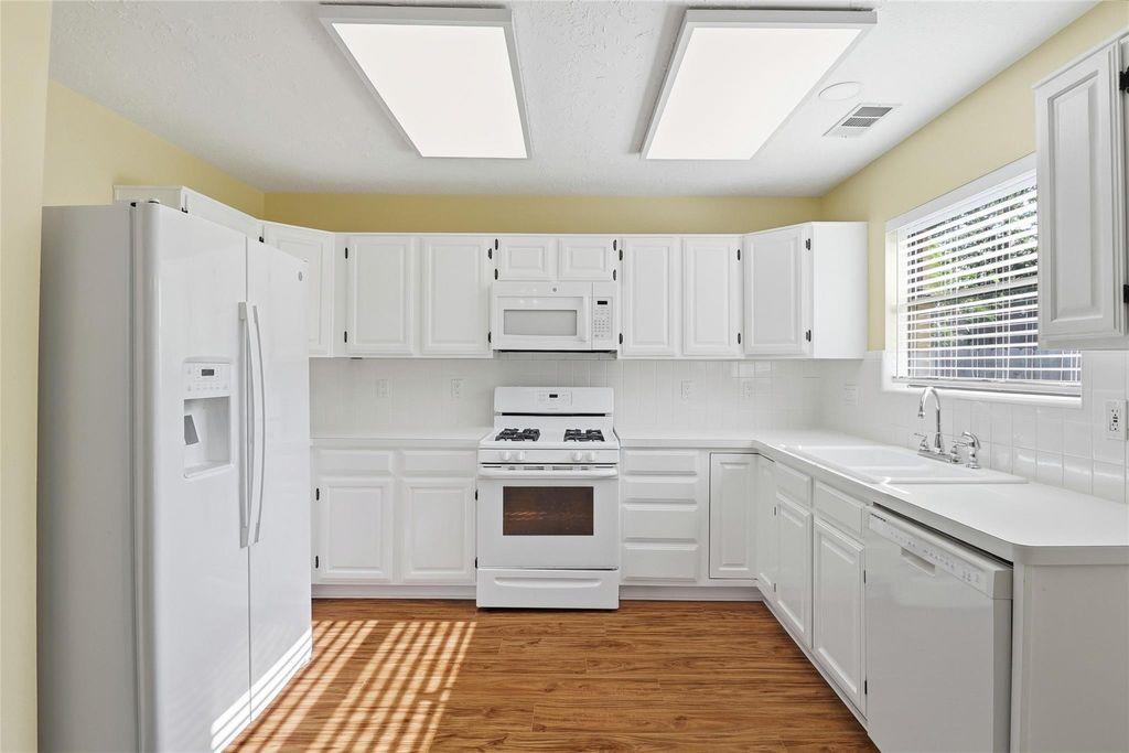 Photo of 3326 Barkers Forest Lane, Houston, TX 77084 (MLS # 66402074)