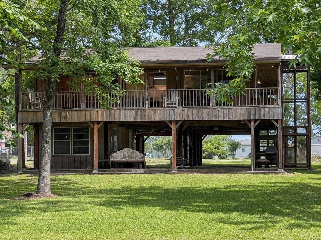 Photo of 168 Timberline Drive, Trinity, TX 75862 (MLS # 23654752)