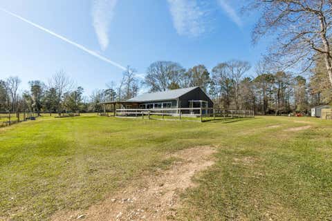 Photo of 392 Robert E Lee Lane, Livingston, TX 77351 (MLS # 9269183)