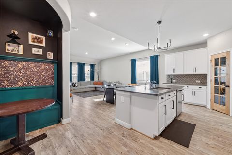 Homes For Sale - 4402 Low Meadow Lane<br/> Katy, TX 77493