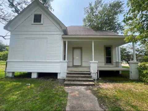 Photo of 1211 W Park Avenue #107, Orange, TX 77630 (MLS # 10694017)