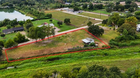 Photo of 727 E Jasmine Street, Fresno, TX 77545 (MLS # 77408721)