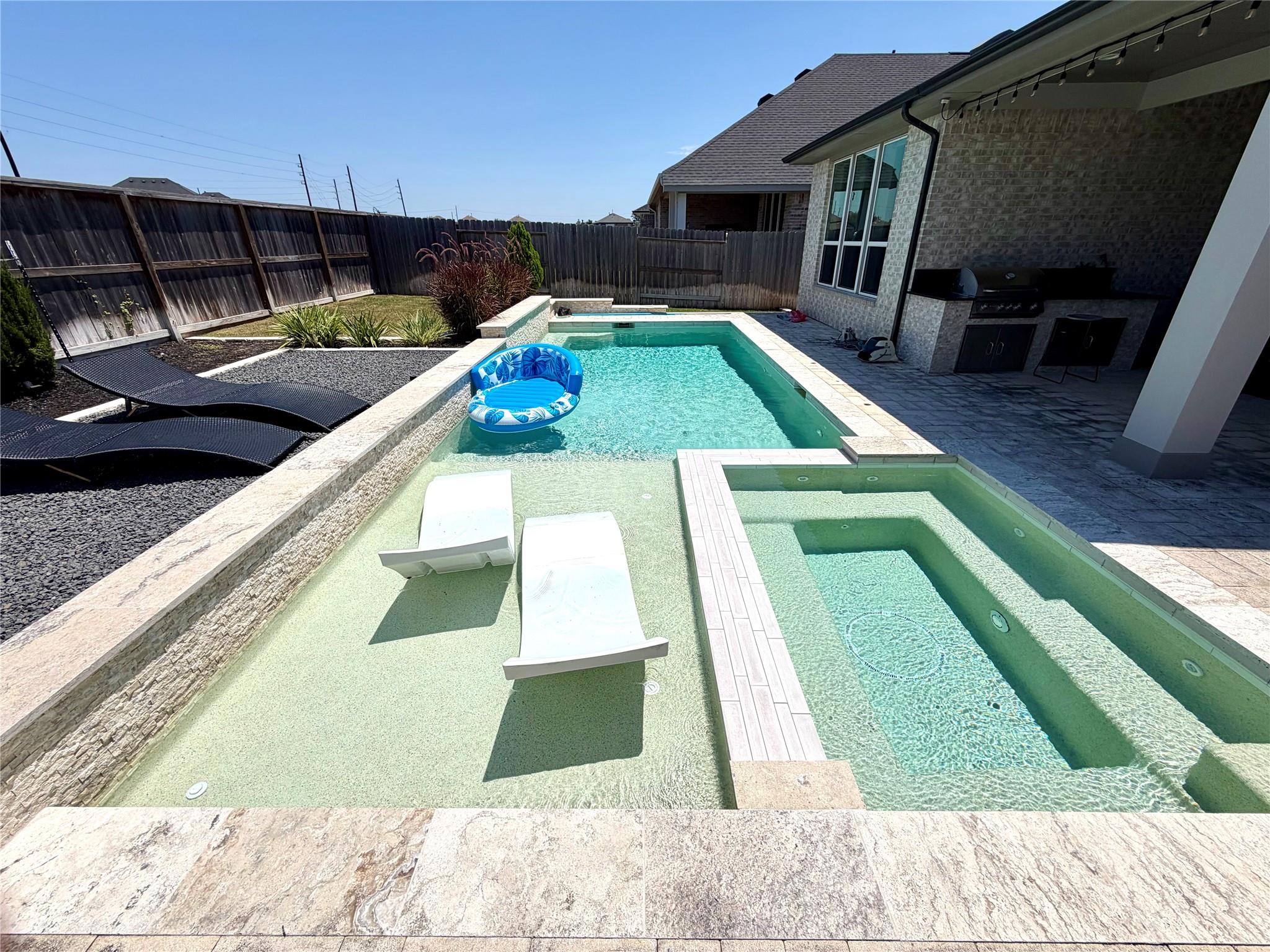 9214 Trimble Landing Dr