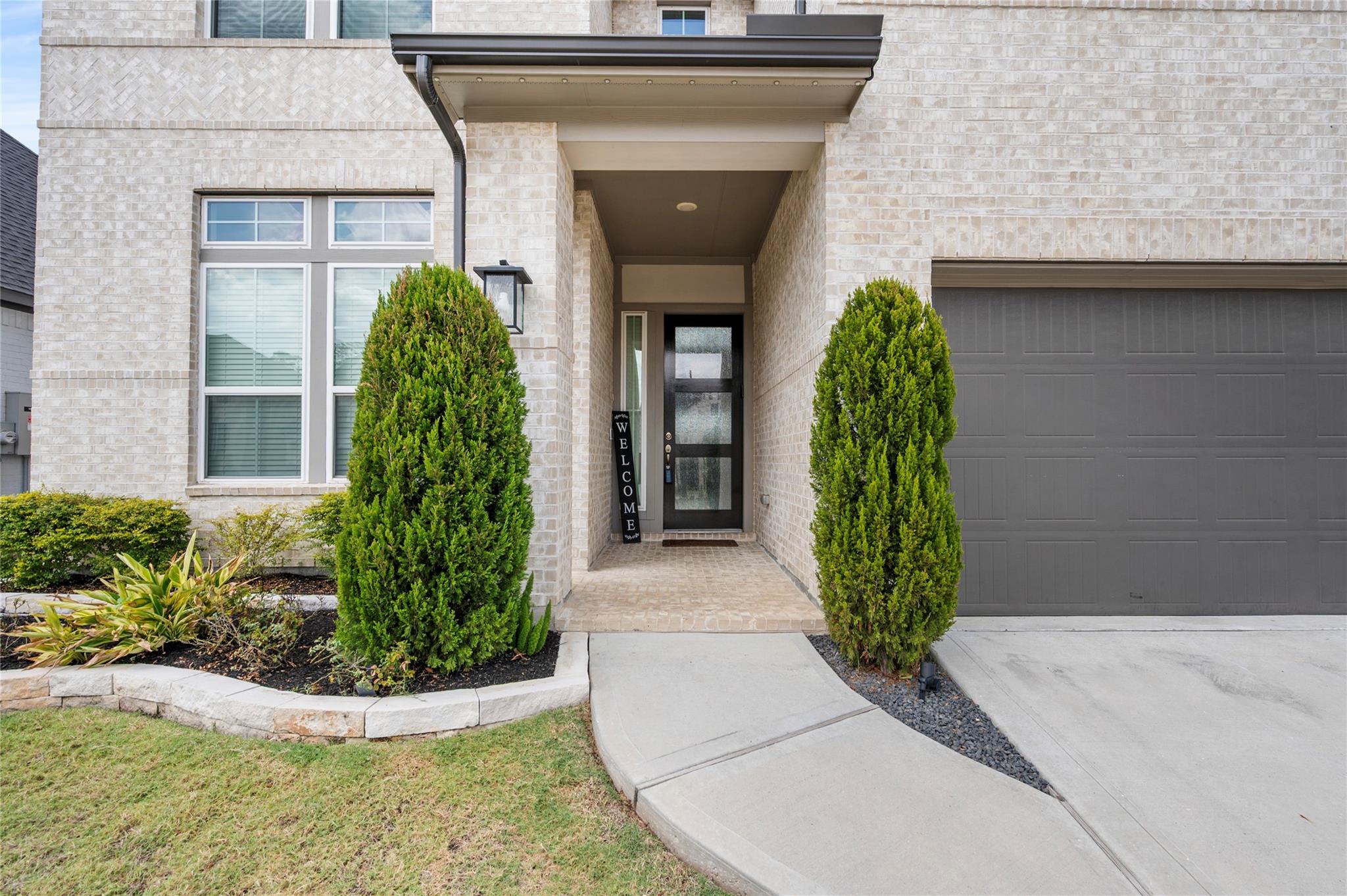 9214 Trimble Landing Dr