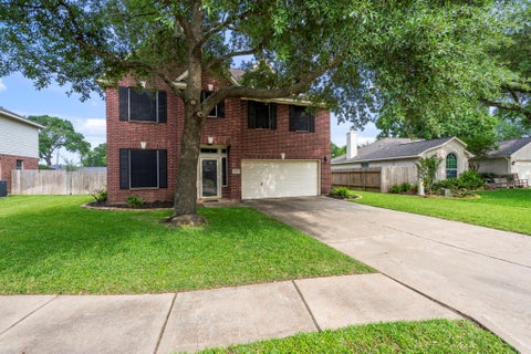 Homes For Sale - 2314 Deerfield Drive<br/> Katy, TX 77493