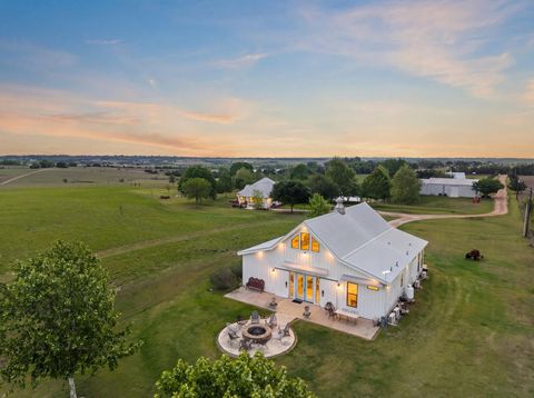 Photo of 5025 Wickel Road, Burton, TX 77835 (MLS # 19325729)