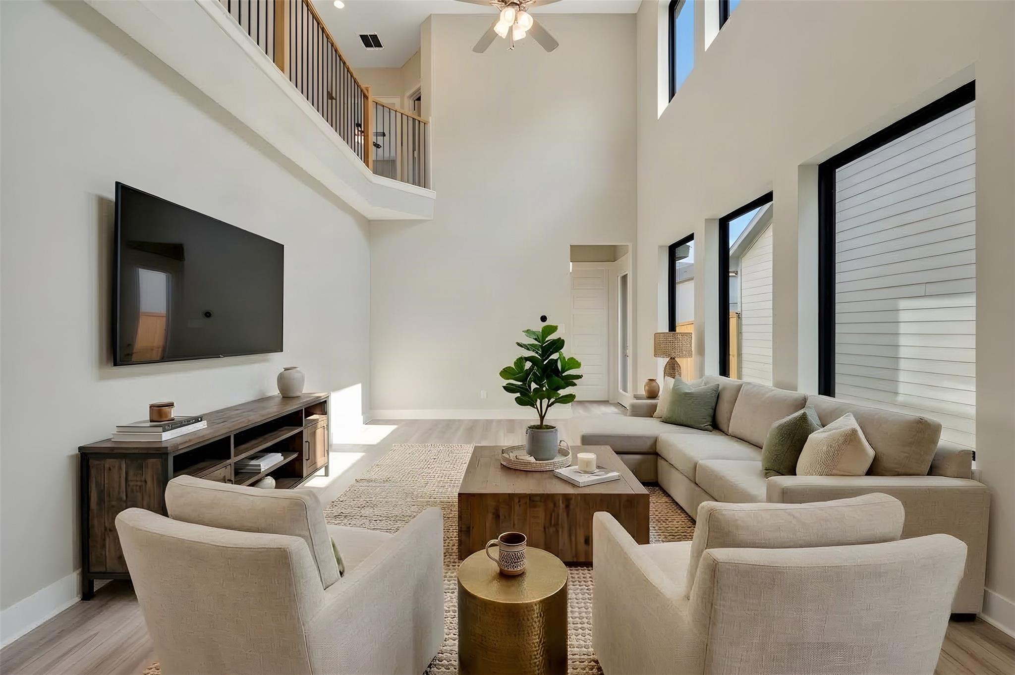16714 Vibrant Avenue