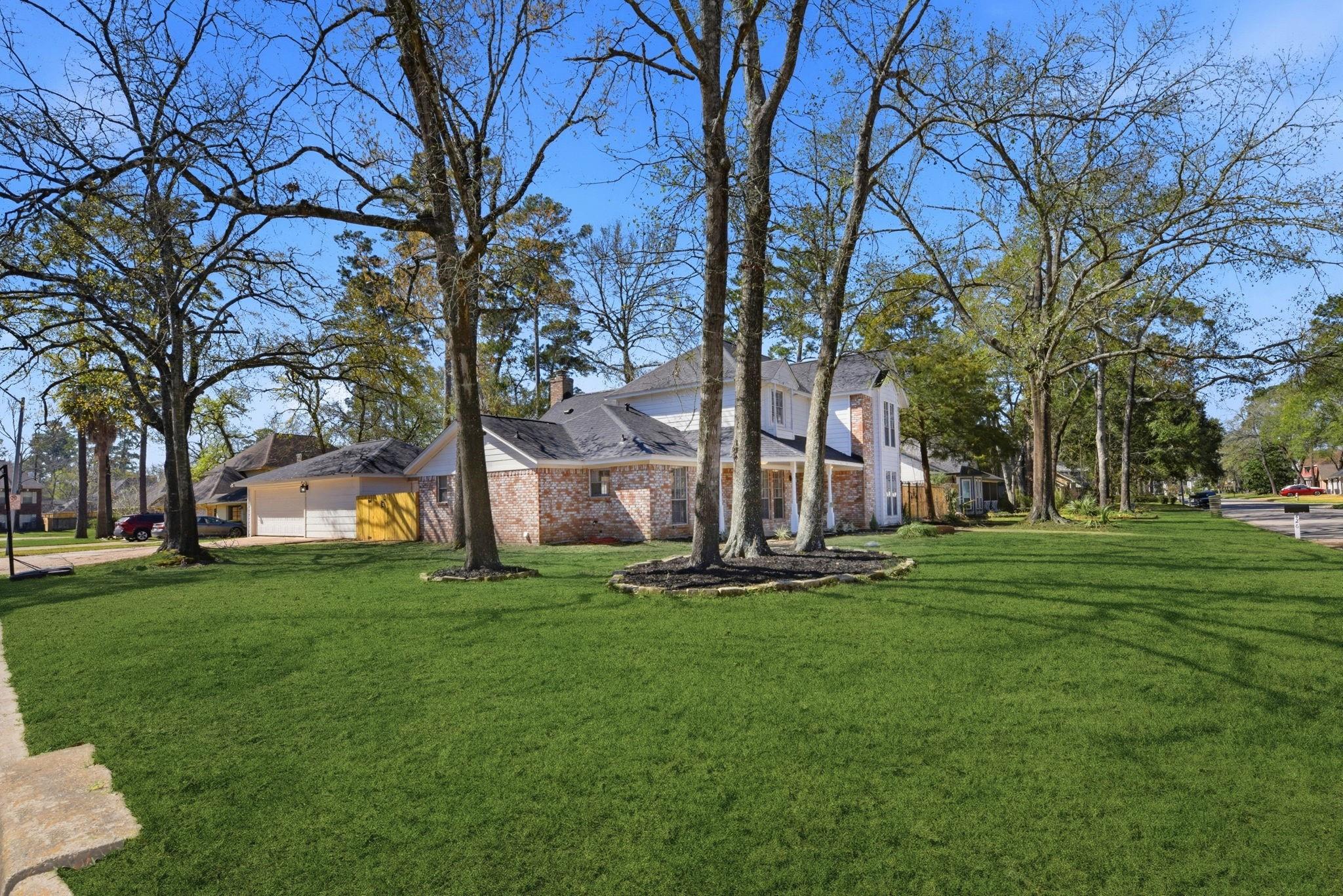 426 Pine Manor Drive