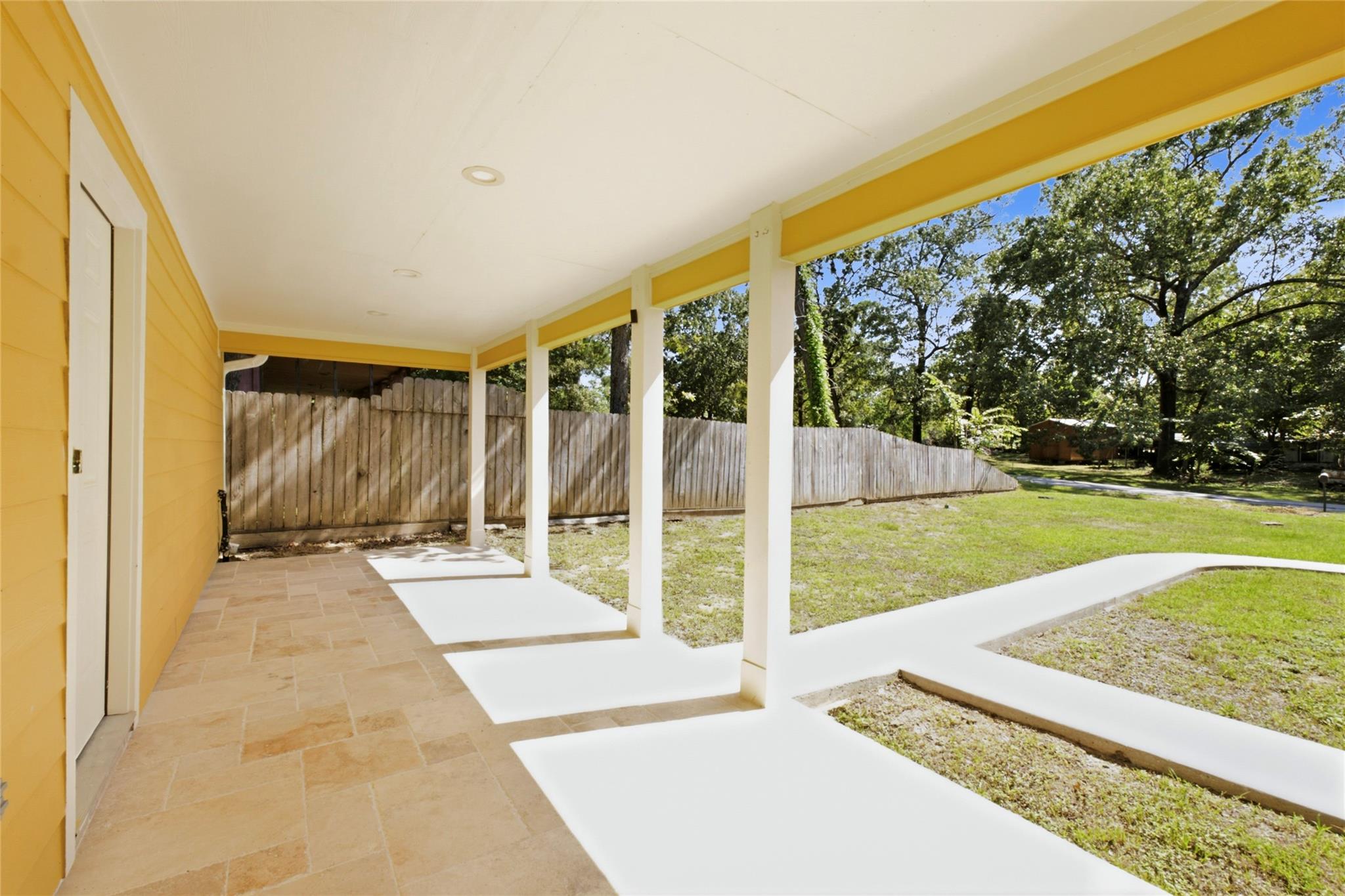 340 Oak Ridge Drive